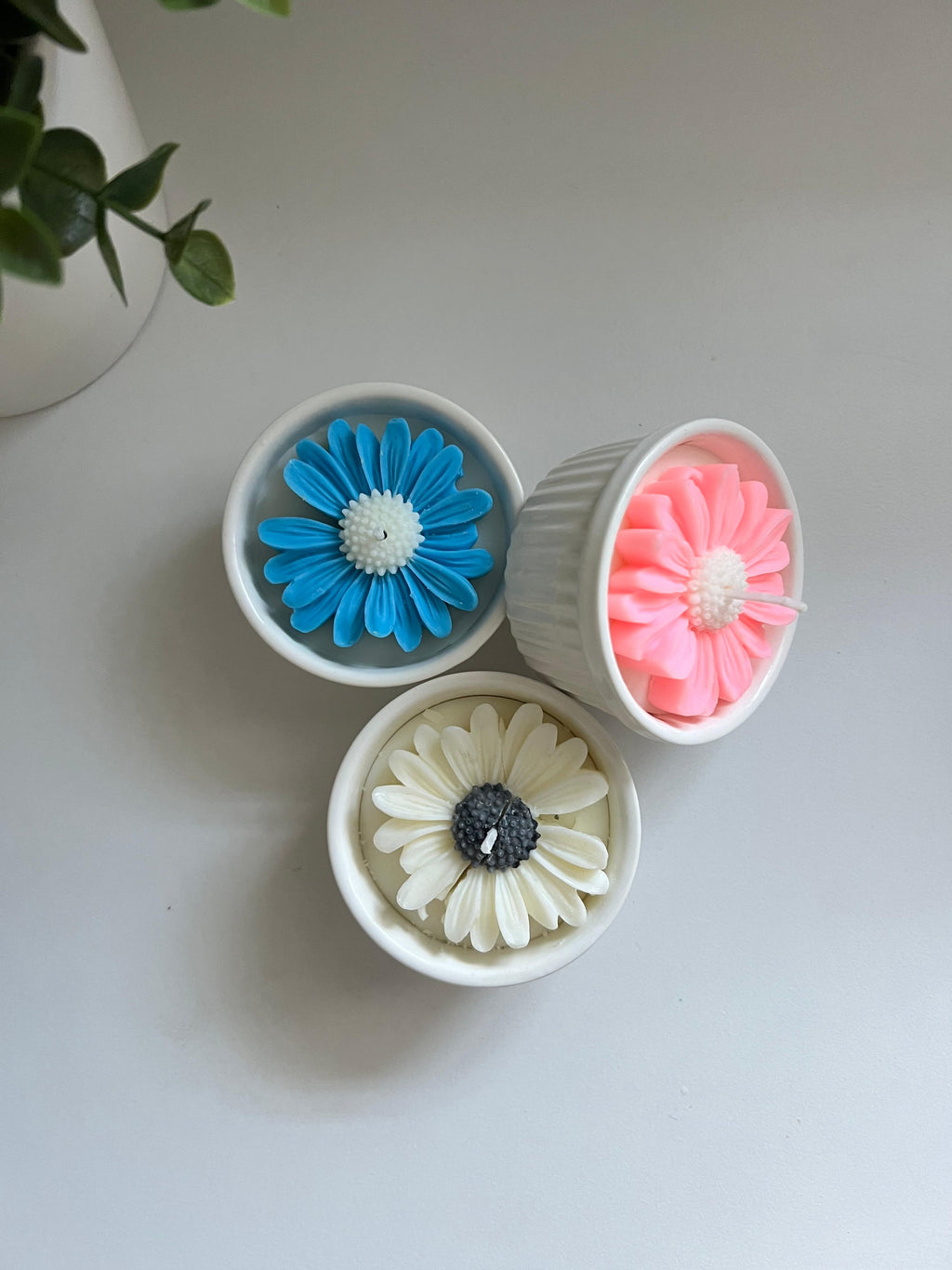 Daisy Flower Candle