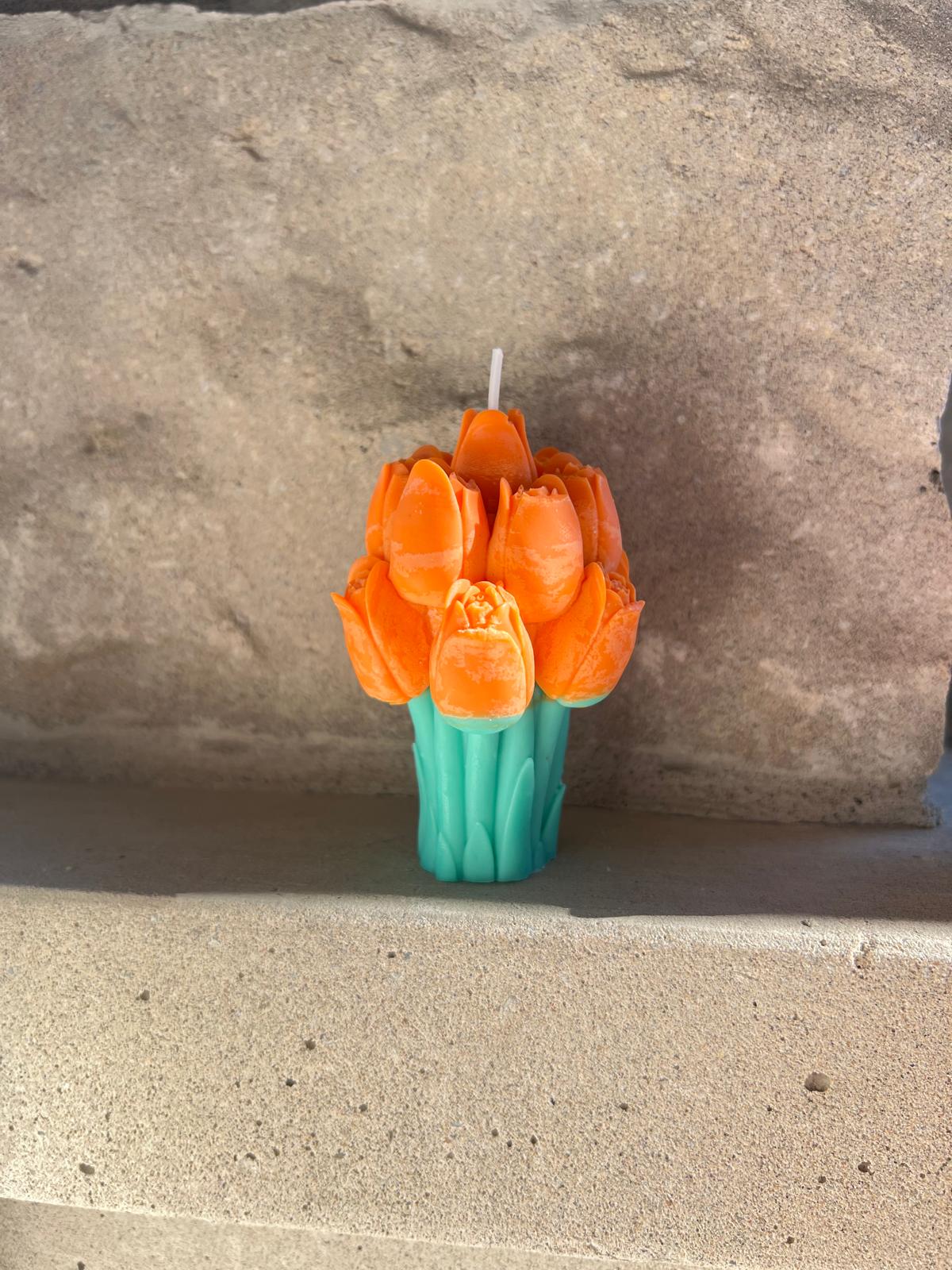 Tulip Candle